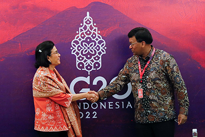 Sri Mulyani, Minister of Finance of Indonesia, and FATF President T. Raja Kumar at the G20 Finance Ministers and Central Bank Governors meeting 
